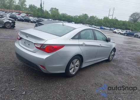2014 Hyundai Sonata Gls z USA, uszkodzony, nr VIN 5NPEB4AC1EH814149
